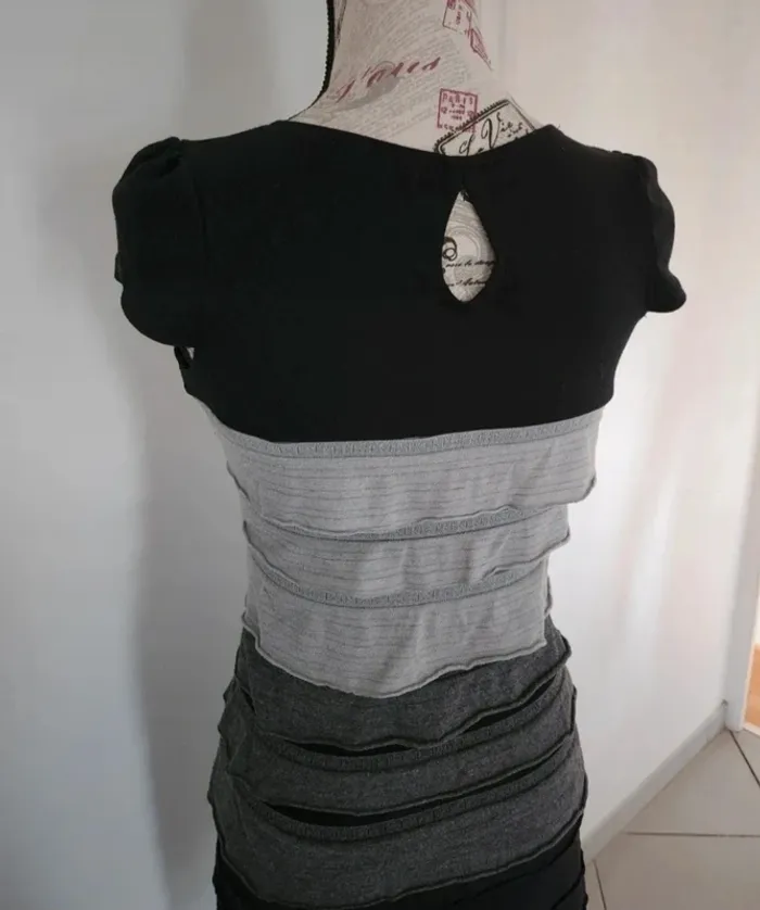 Robe à volants dégradé gris/noir – Cache Cache T36 - photo numéro 4