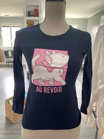 TEE shirt manche longue  taille 12 marque Disney animals Marie