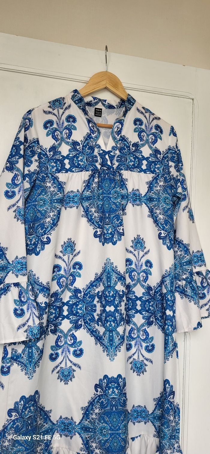 Robe femme - photo numéro 2
