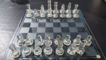 Échiquier en verre
