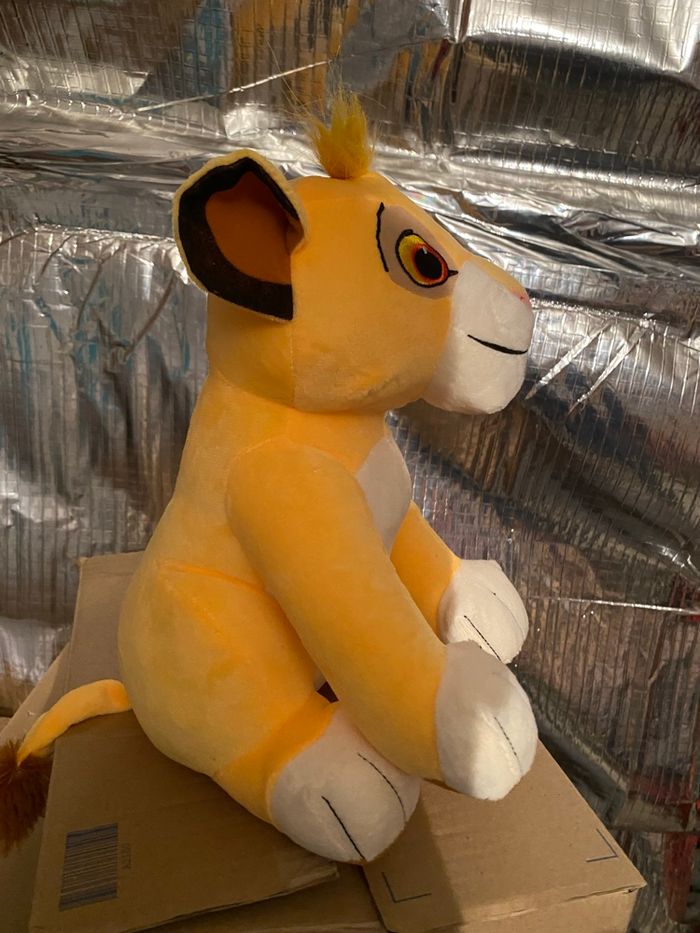 Peluche Simba 30cm NEUVE