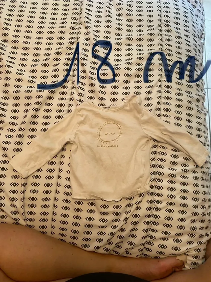 Tee shirt