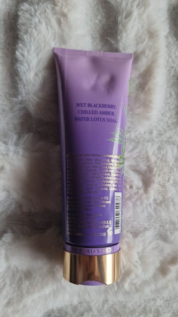 Blackberry Bite Lait Parfumé Corps Victoria's Secret - photo numéro 2