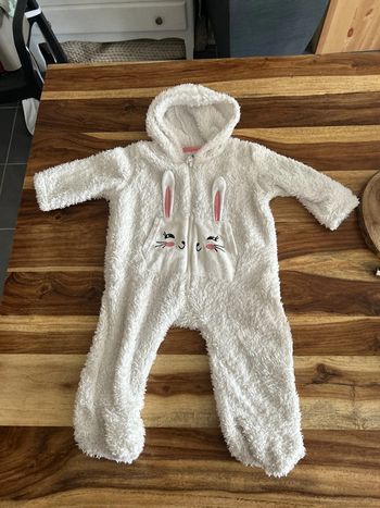 Sur pyjama 9 mois