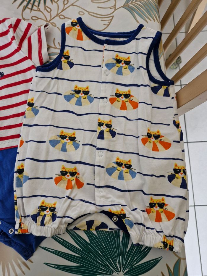 Lot  5 combishort bébé - photo numéro 2