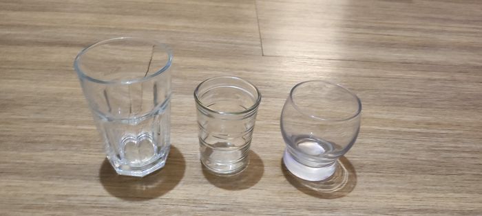 ✨ Lot de 3 verres de styles variés ✨ - photo numéro 2