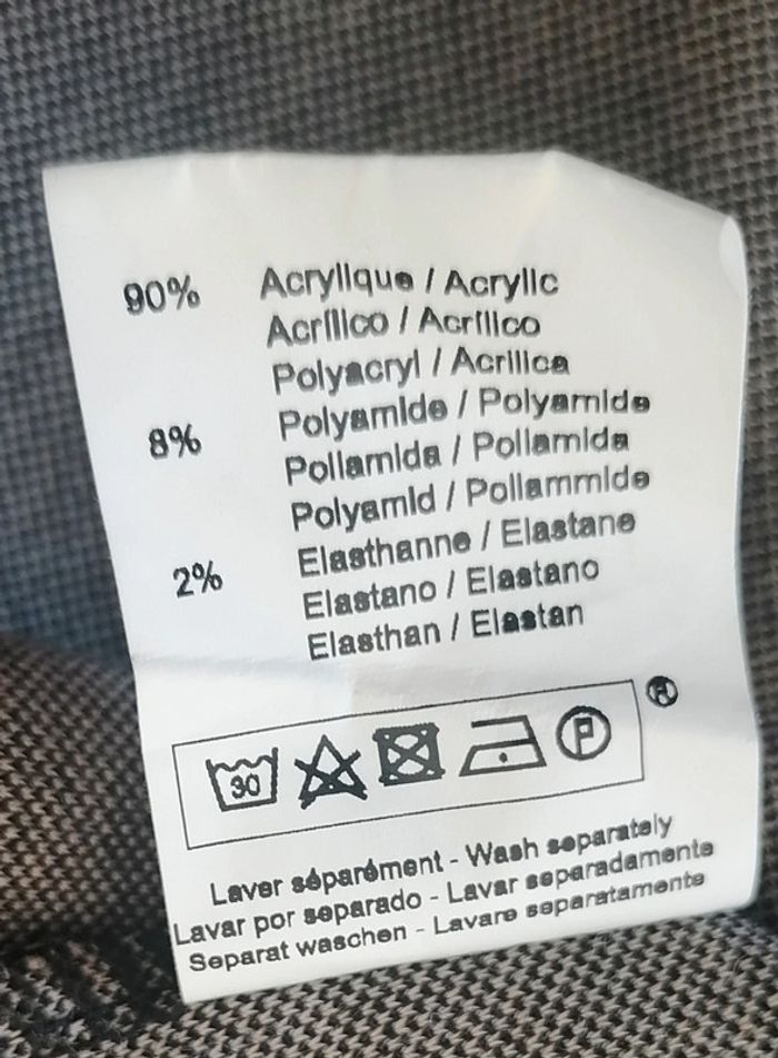 Robe d'hiver motif géométrique noir beige tendance Taille M La Fée Maraboutée - photo numéro 11