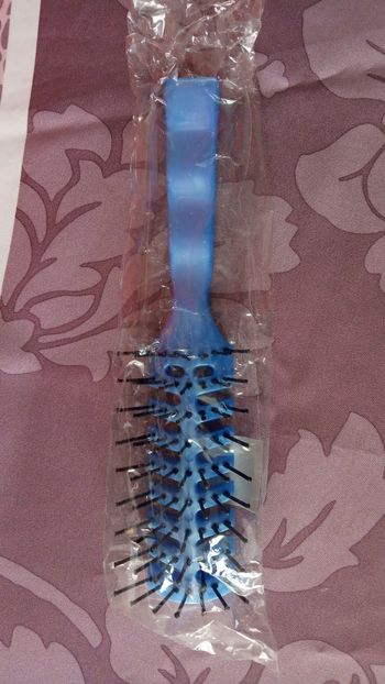 Brosse à cheveux (Neuve)