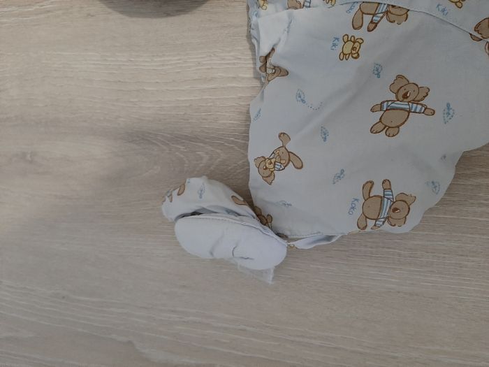 Lot 2 combinaisons hiver 1 mois - photo numéro 4