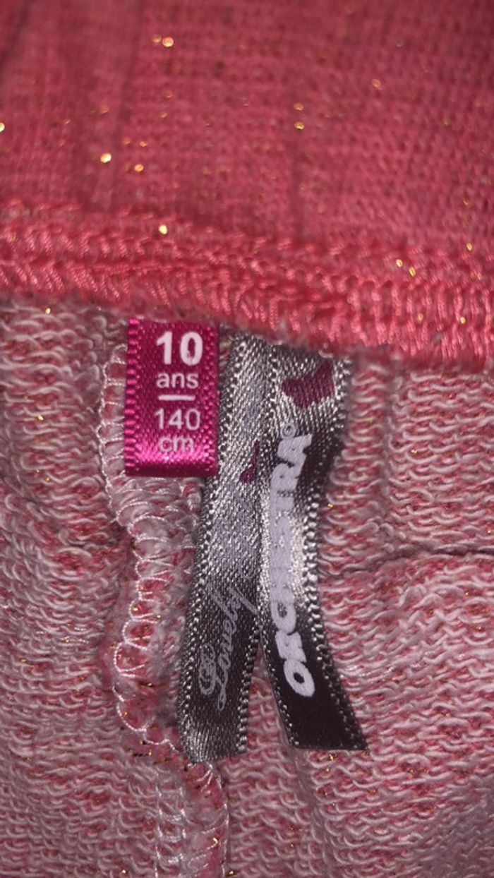 Lot 2 shorts 10 ans (rose orchestra et jeans Kiabi) - photo numéro 3