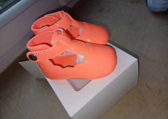 Chaussure bébé - photo numéro 4