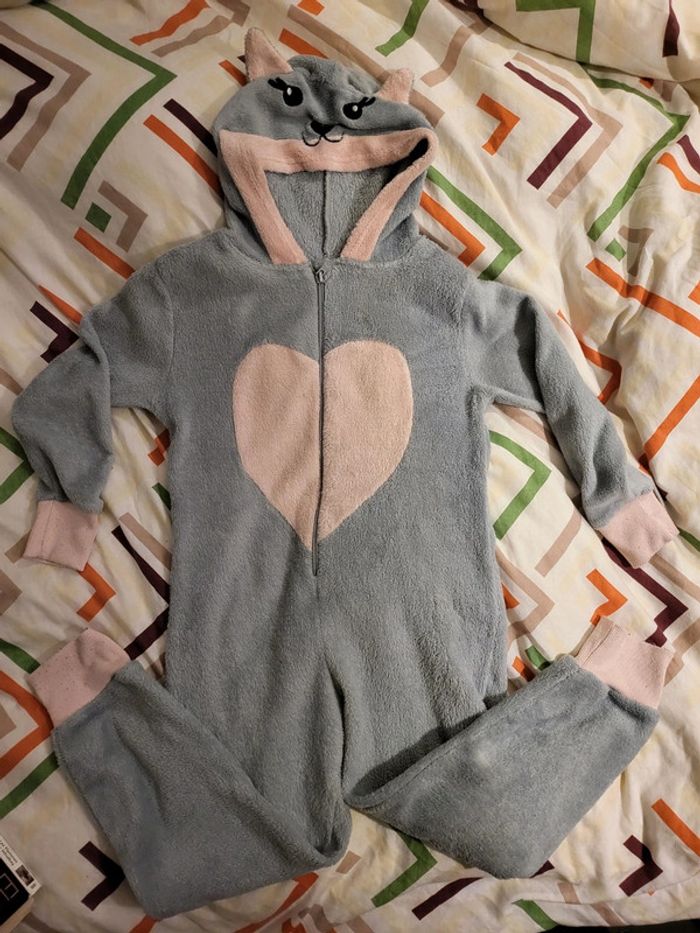 Combinaison pyjama animal - taille 9-10 ans