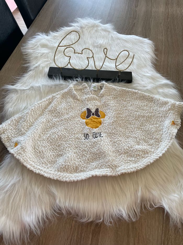 Sublime poncho minnie Disney taille 12 mois