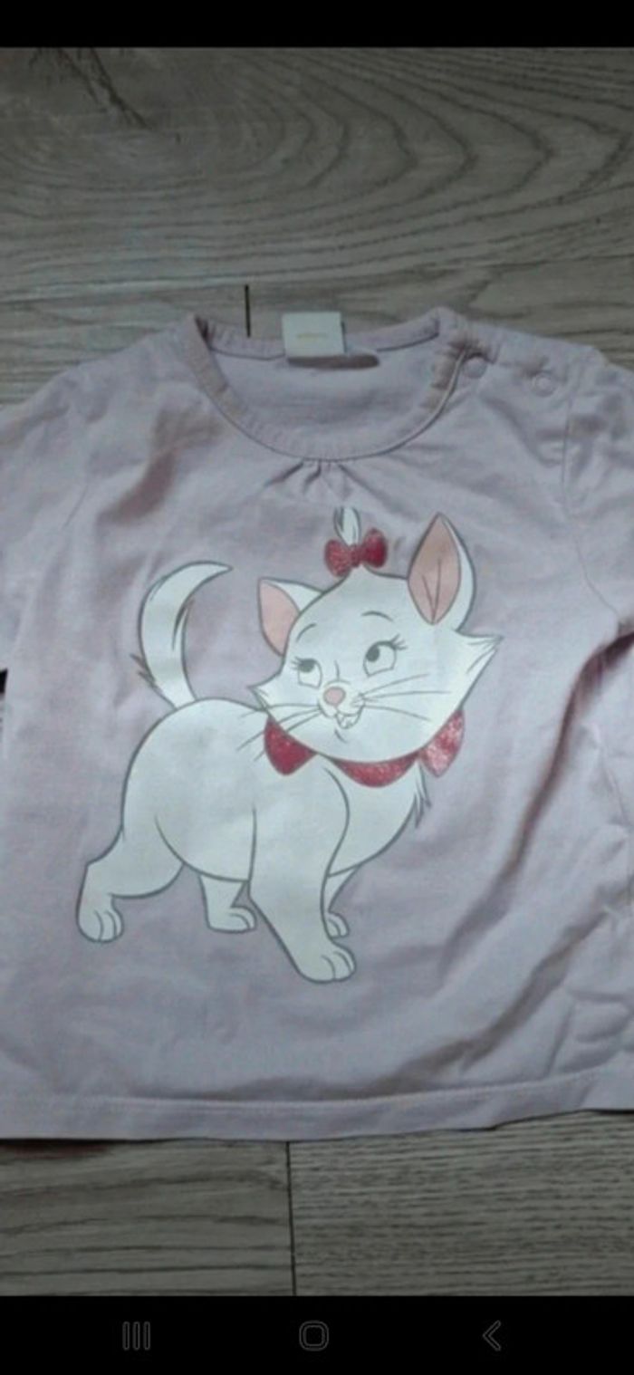 T-shirt manches longues disney 18mois 👻 - photo numéro 2