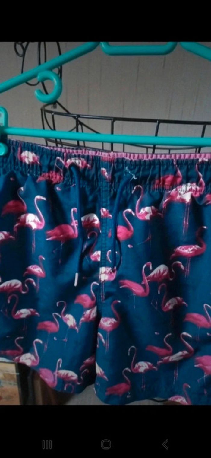 Short de bain Primark taille XS 👻 - photo numéro 3