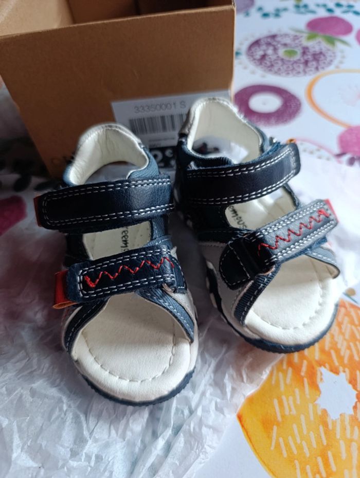 Sandalette ouverte garçon