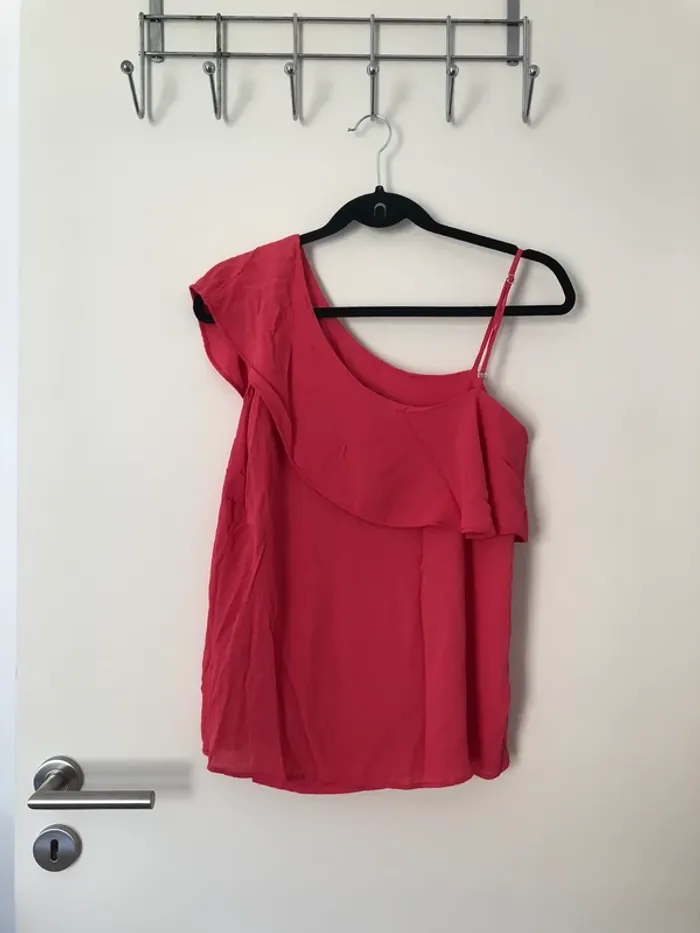 Débardeur rose asymétrique à une bretelle Massimo Dutti taille M - photo numéro 3