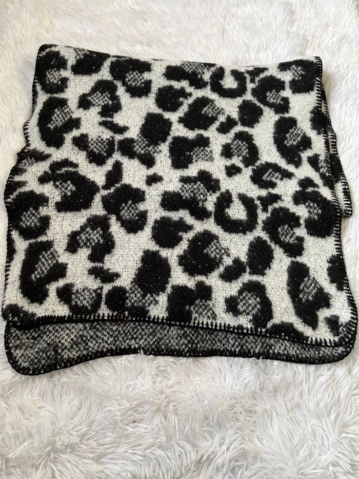 Écharpe léopard