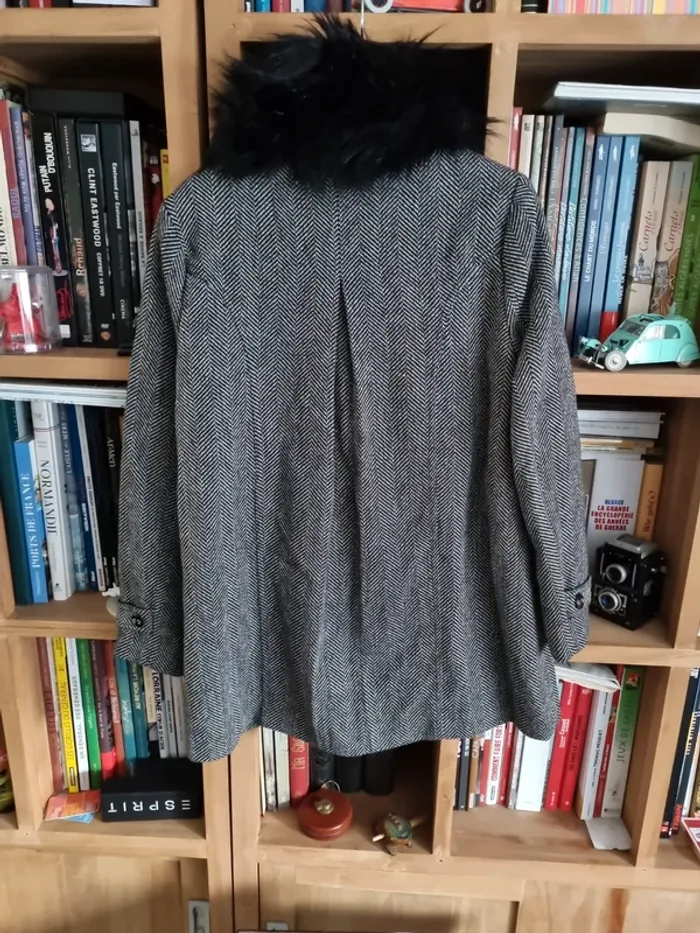 Veste neuve à chevrons taille L - photo numéro 4