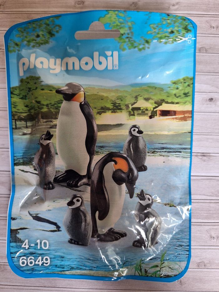 Figurine Playmobil famille de pingouins