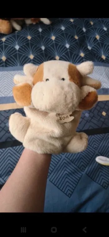 Peluche vache marionnette Histoire d’ours