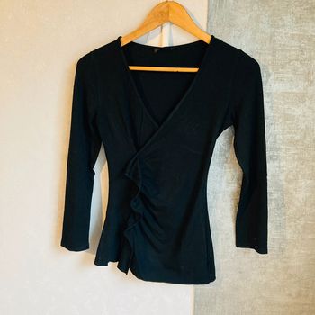 Haut | noir | 38 🌿