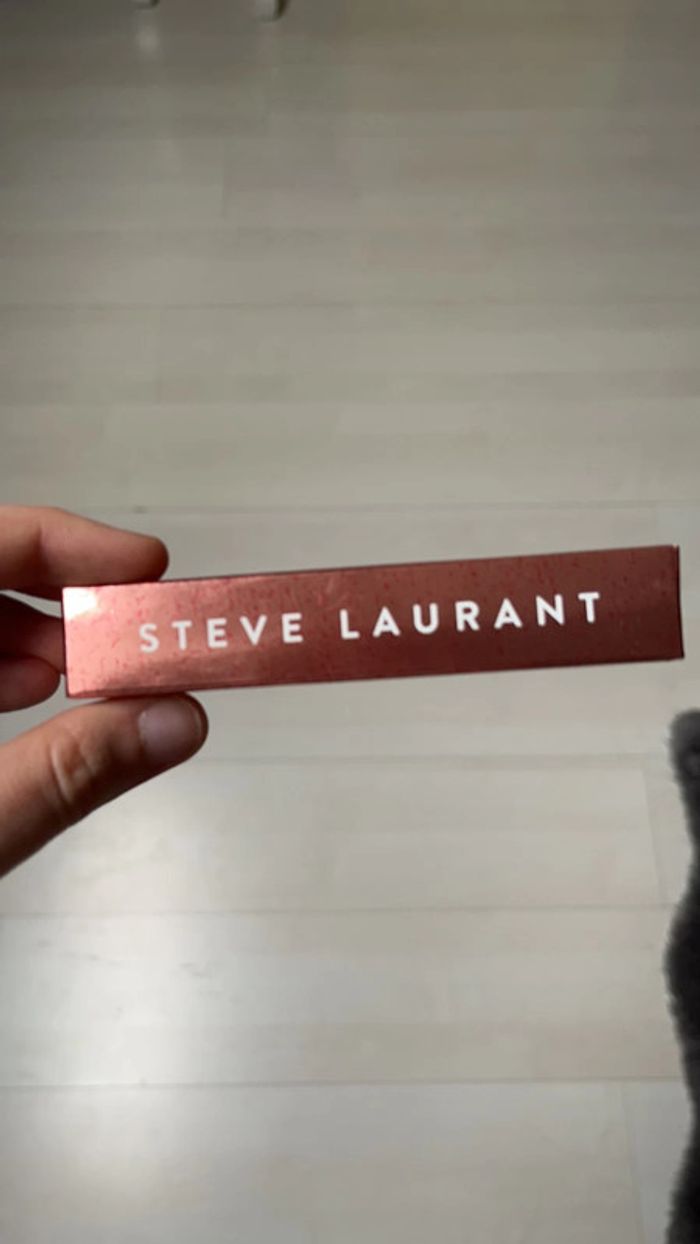 Steve Laurant lip oil orchid