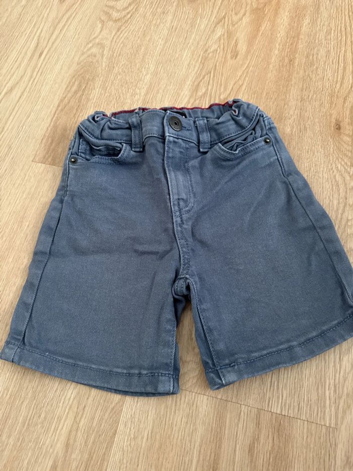 Short en jeans 4-5 ans