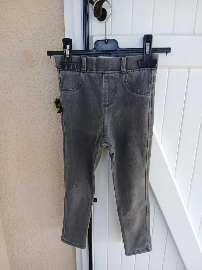 jegging filles zara taille 4/5 ans défauts - photo numéro 1
