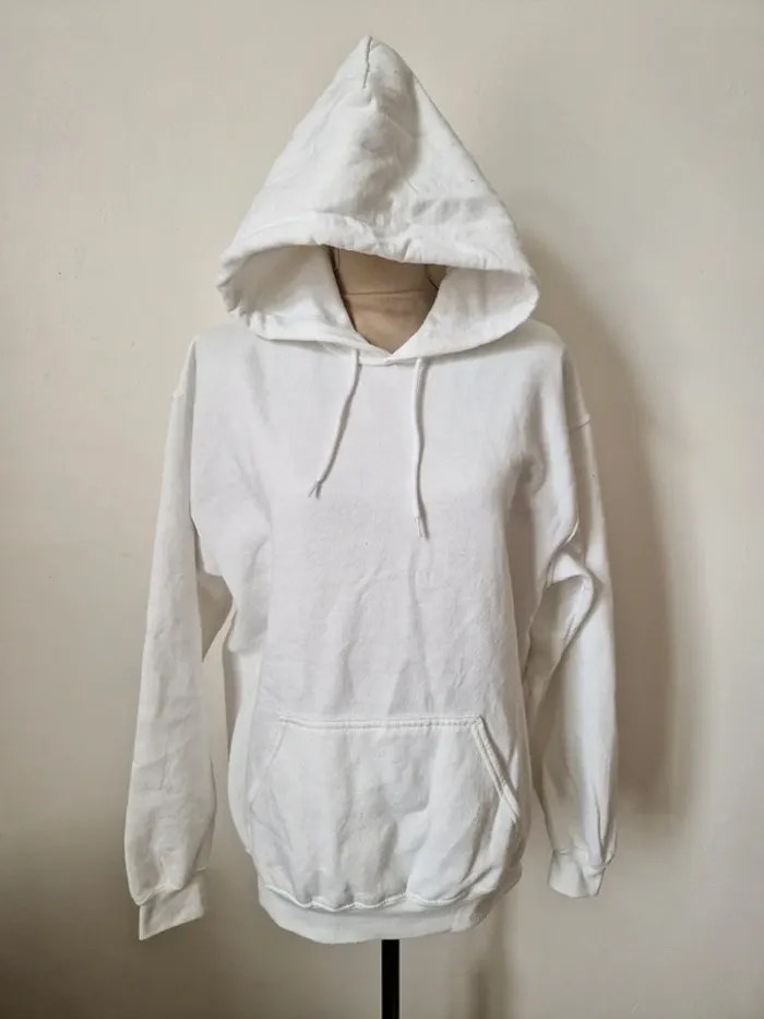 Sweet a capuche et poche blanc crème Gildan taille M