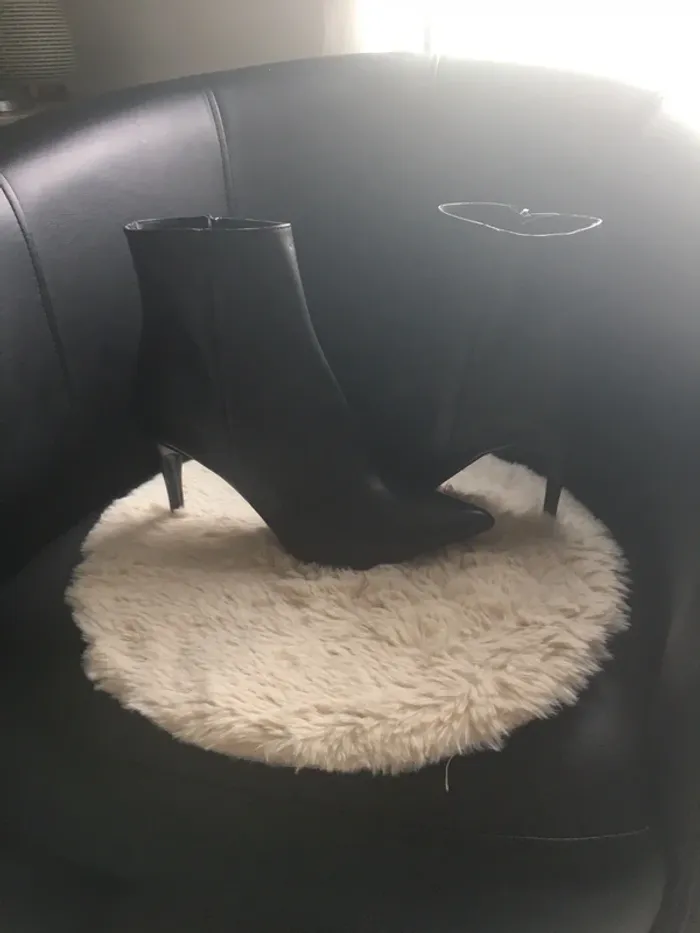 Bottines à talon en cuir noires Élodie - photo numéro 6