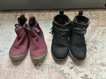 Girls boots