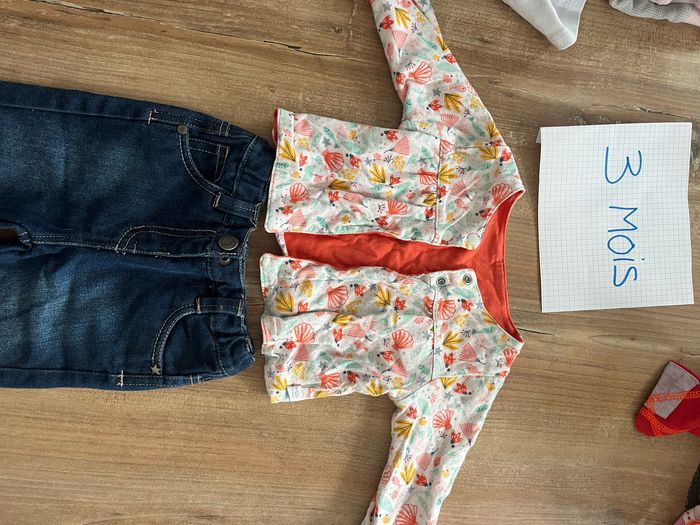 Lot de 4 tenues fille taille 3 mois - photo numéro 2