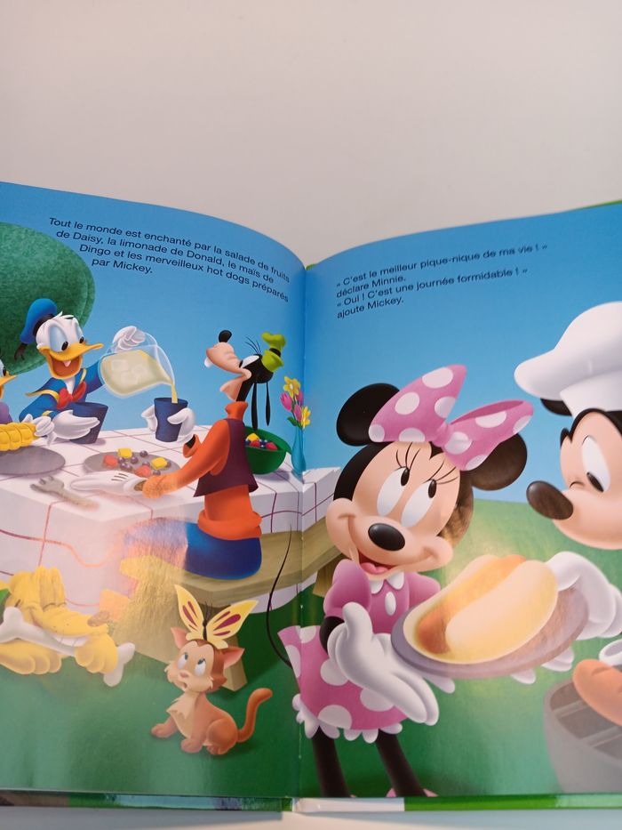 Livre Disney club du livre La maison de Mickey une journée formidable - photo numéro 6