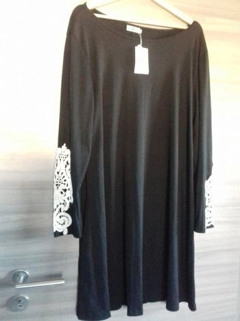 Belle robe taille 2XL