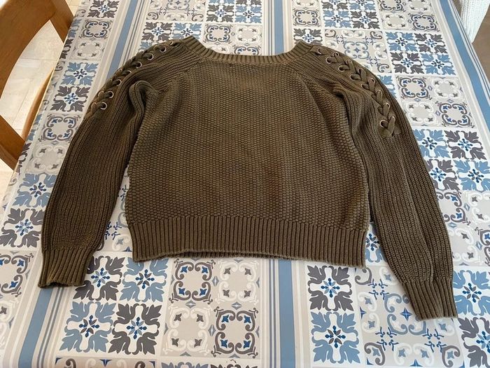 Pull épais col V - photo numéro 2