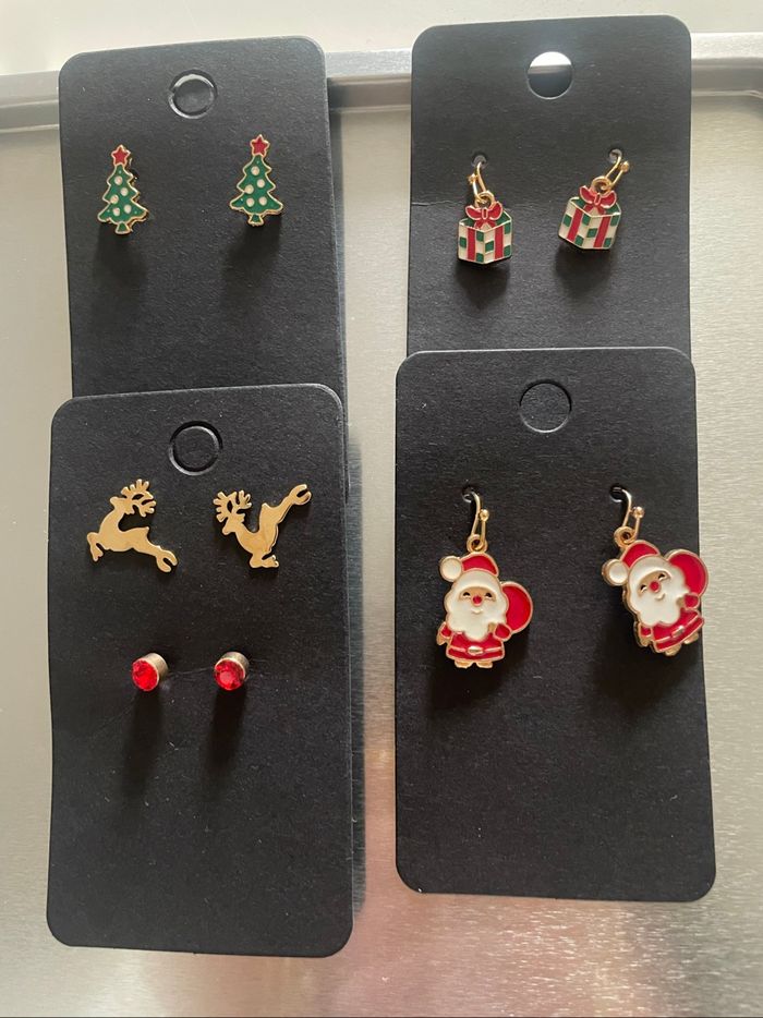 🎄 Lot de 5 paires de boucles d’oreilles de Noël🎄
