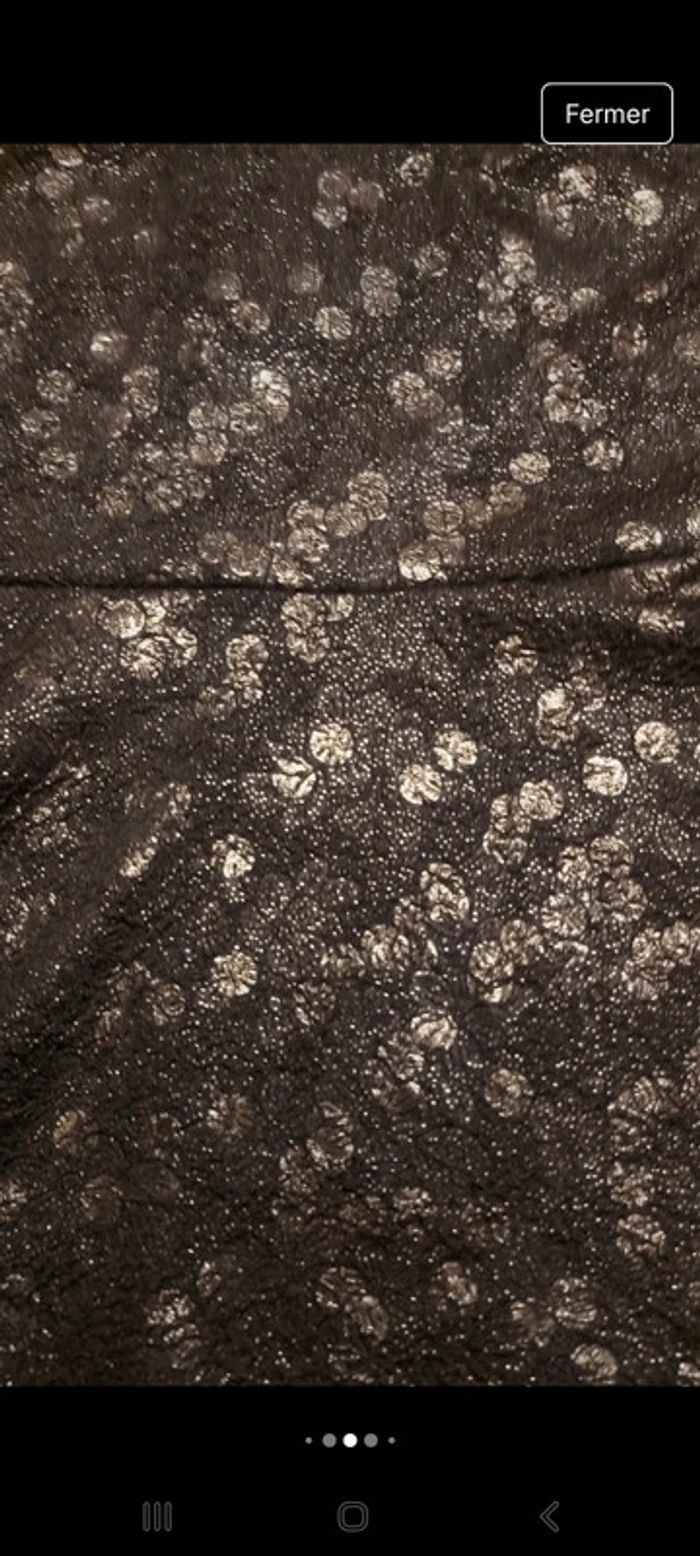 Jolie Robe noir brillant Cassis taille 42 - photo numéro 8