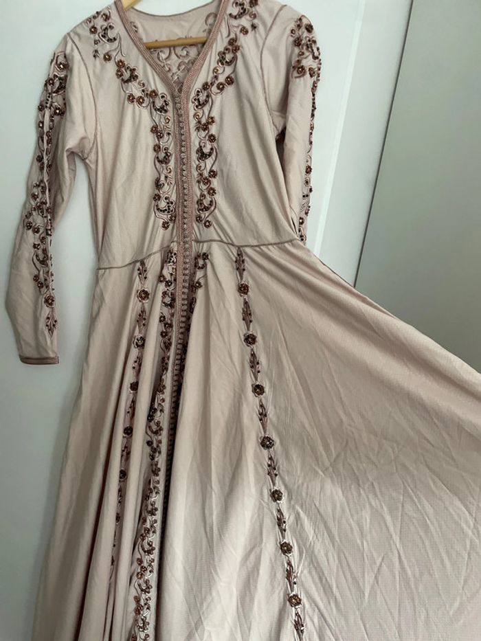 Robe orientale évasé - photo numéro 3