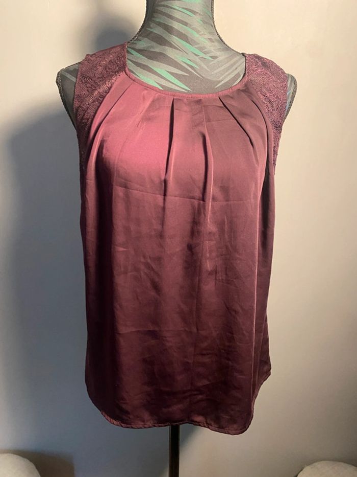 👚 Top violet élégant – New Look