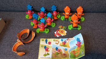 Lot de figurines kinder surprise oiseau écureuil