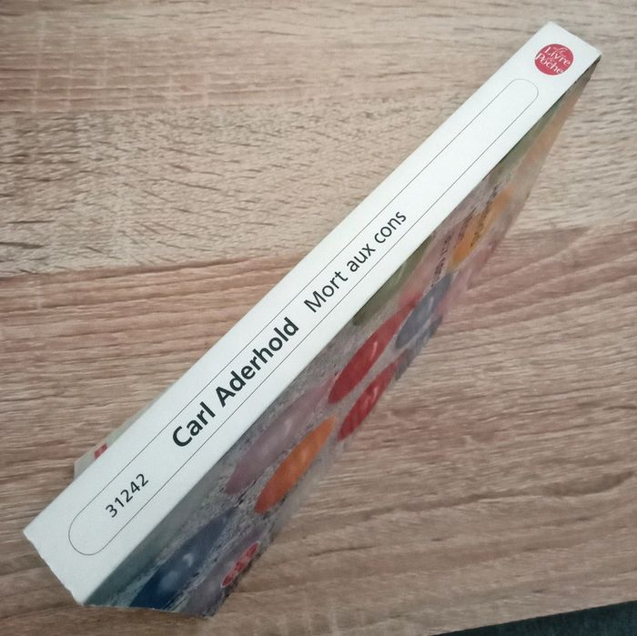 Carl Aderhold 🪅 Mort aux cons - photo numéro 3