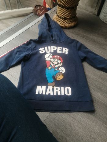 Sweat à capuche mario 122/128