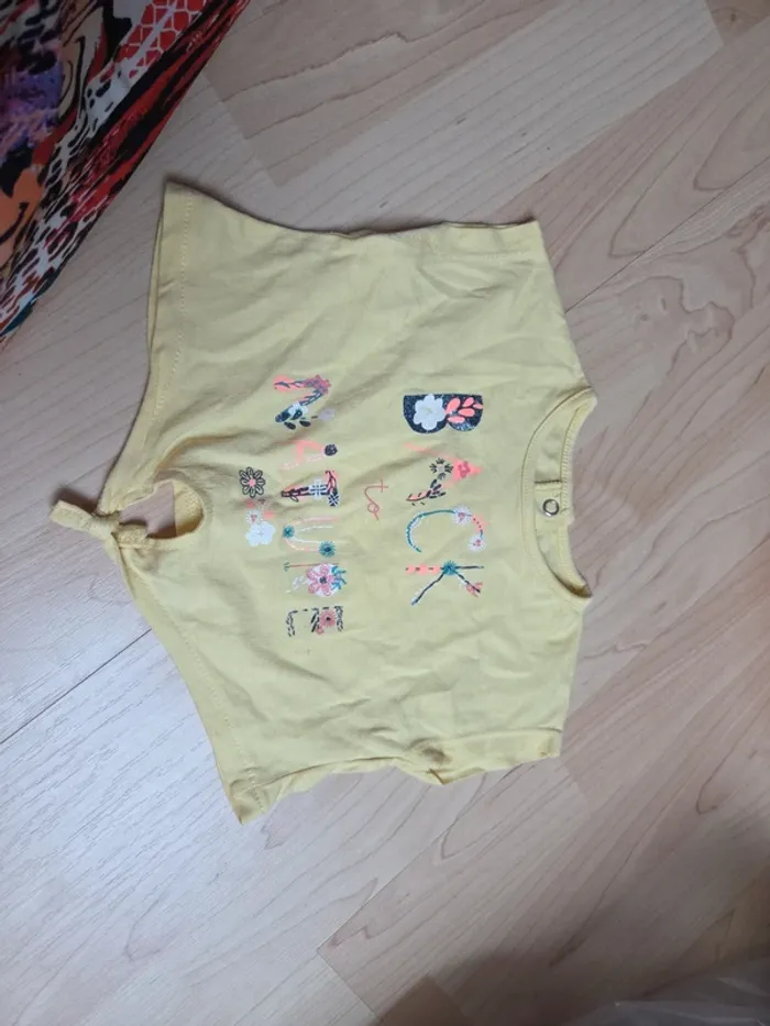 Tee shirt 3mois in extenso