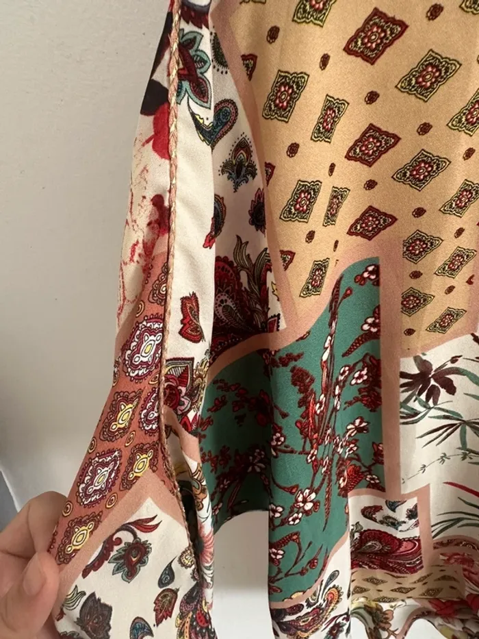 Blouse à motifs - photo numéro 2