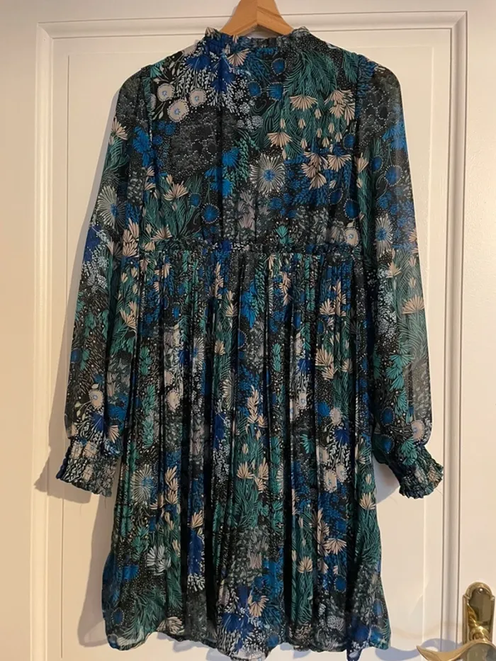 Robe 👗 bleu fleuries - photo numéro 10