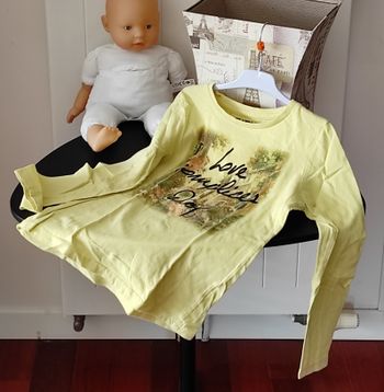 T-shirt ML fille 10 ans jaune & noir – très bon état