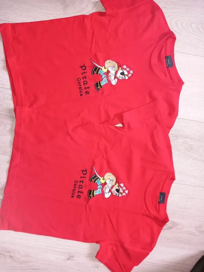 Lot de 2 t-shirts pirates