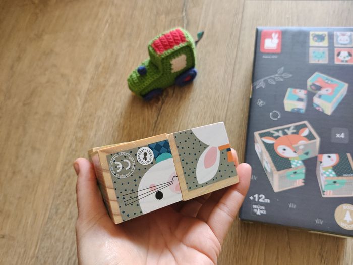 Jeu jouet bois cube Janod dans boîte dès 12 mois - photo numéro 4
