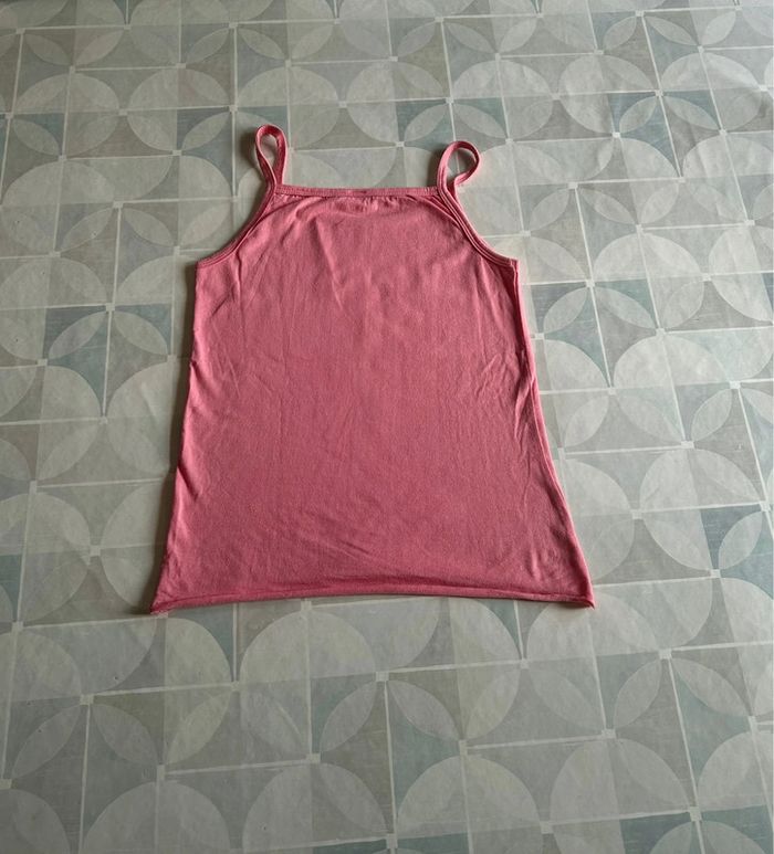 T shirt fille - 11 ans - en très bon état - photo numéro 2